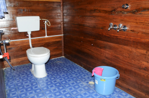 Mitraya Holiday Home - Bathroom
