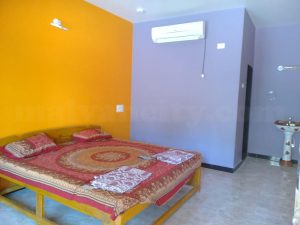 Jay Mata Di Home Stay -Budget Ac Rooms In Tarkarli
