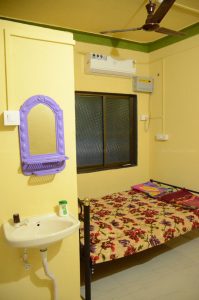 Garudzep Nyahari Niwas - Budget Ac Rooms In Malvan