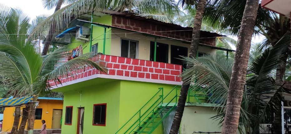 Devbag Beach House - Beach Home Stay In Tarkarli