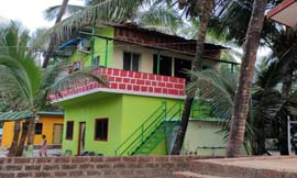 Devbag Beach House - Budget Beach Home Stay In Tarkarli