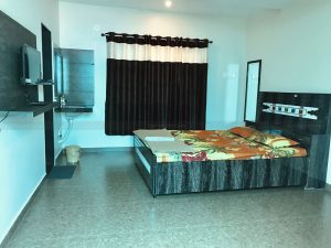 Vicky's Guest House - Budget Hotel in malvan