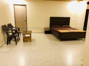 Vicky's Guest House - Budget Rooms In Malvan
