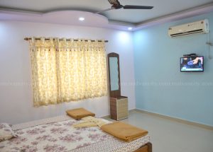 AC-Room-at-Gananayak-home-stay