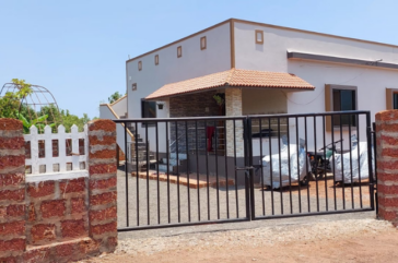 Affordable House for sale in Malvan