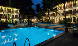 luxurious resort with swimming pool in tarkarli